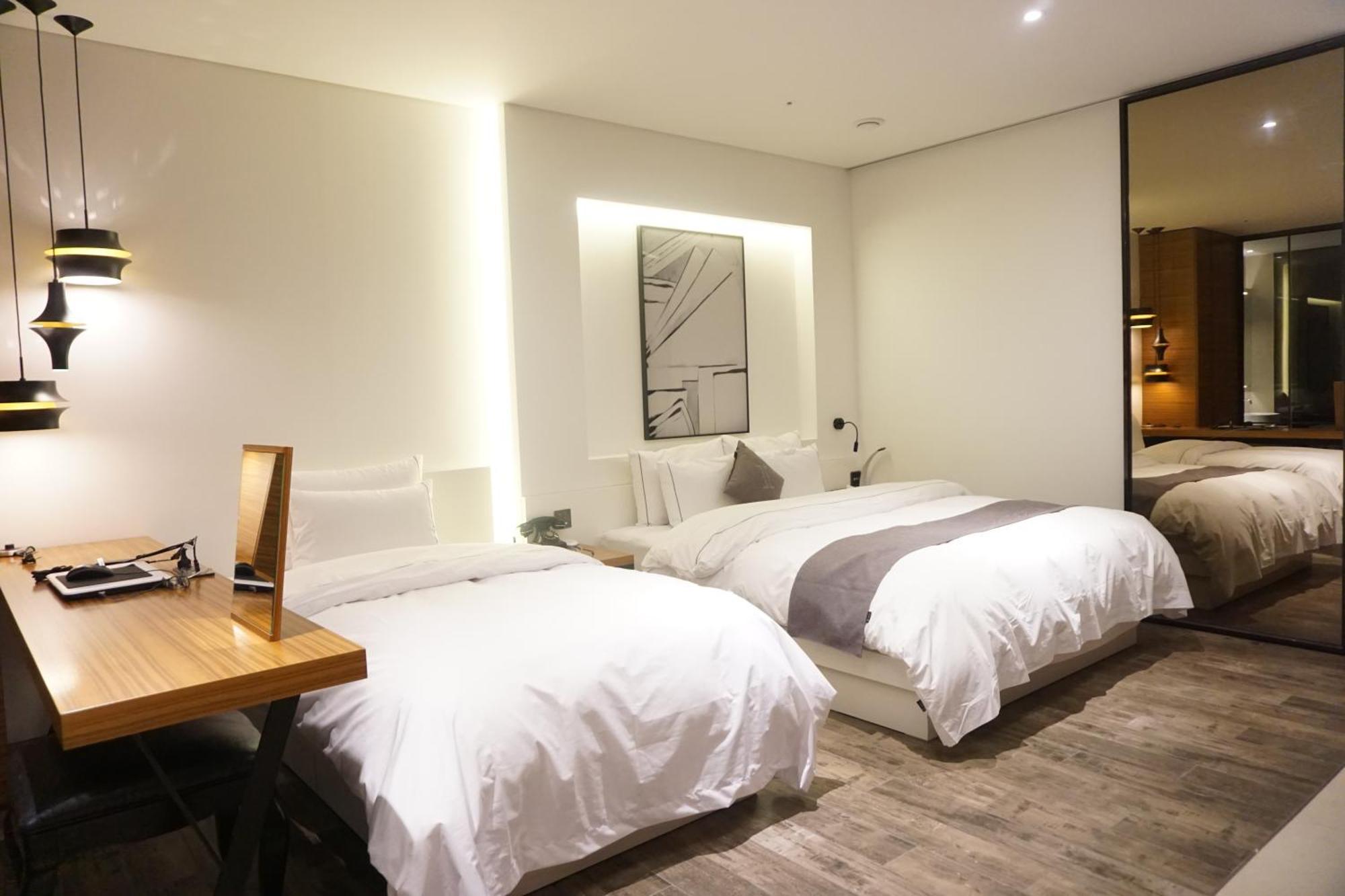 Ischia Hotel Yongin Exterior photo